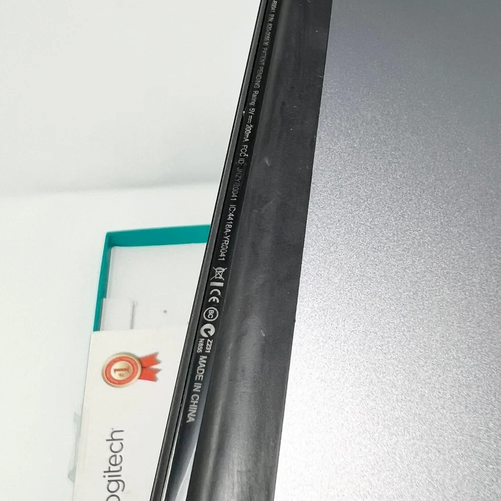 Logitech Ultrathin Keyboard Cover for iPad‎ Air Space Gray Bluetooth i5 Y-R0041